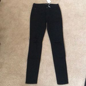NWT BLACK DISTRESSED KANCAN JEANS